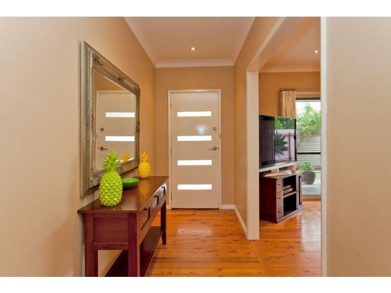 356 Shirleen Crescent, Lavington NSW 2641