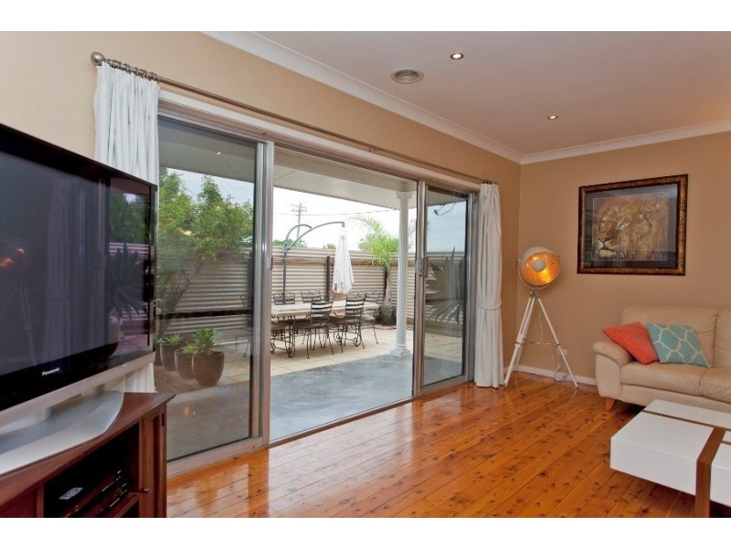 356 Shirleen Crescent, Lavington NSW 2641