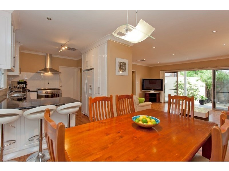 356 Shirleen Crescent, Lavington NSW 2641