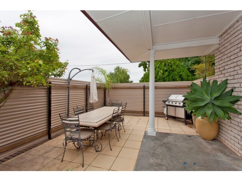 356 Shirleen Crescent, Lavington NSW 2641