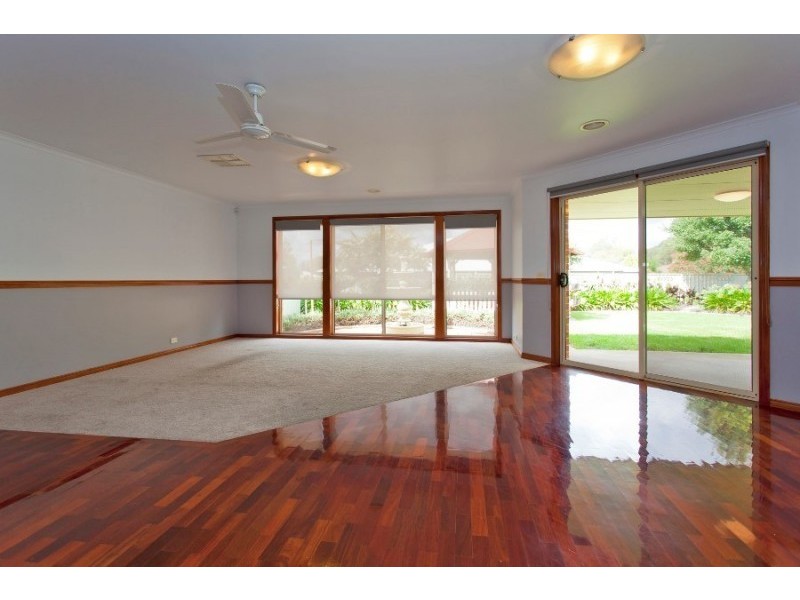 33 Irene Court, North Albury NSW 2640