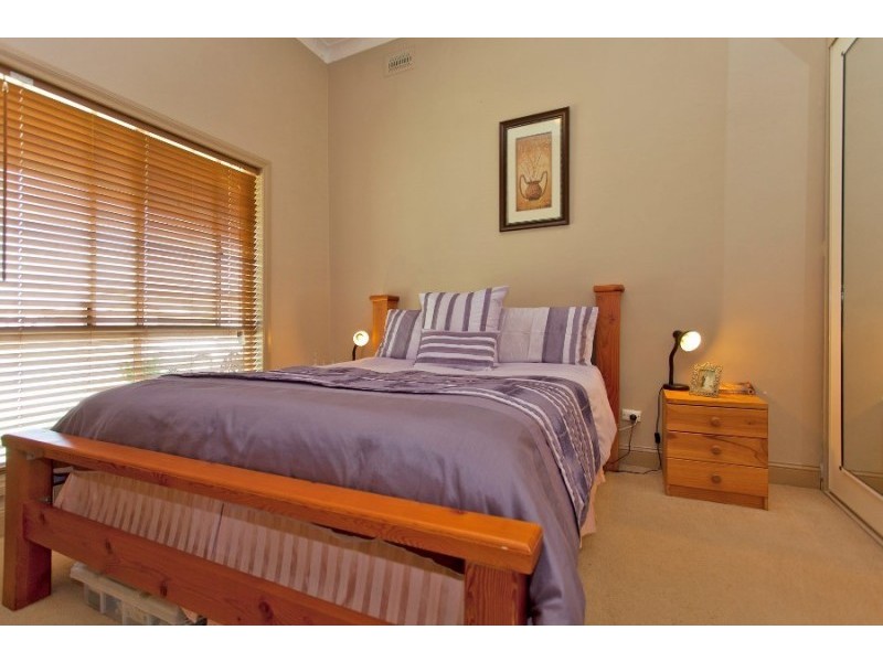 471 Griffith Road, Lavington NSW 2641