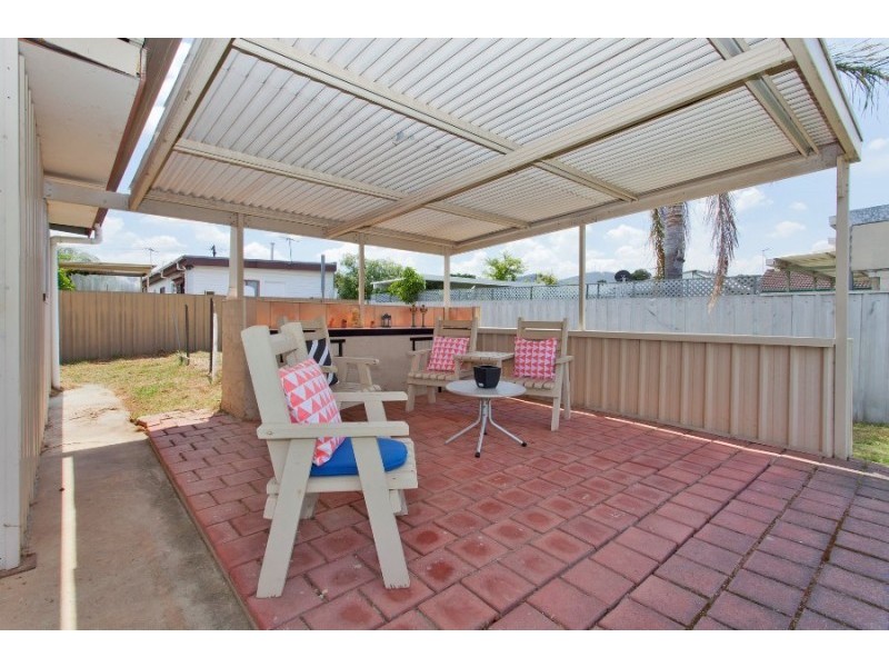 471 Griffith Road, Lavington NSW 2641