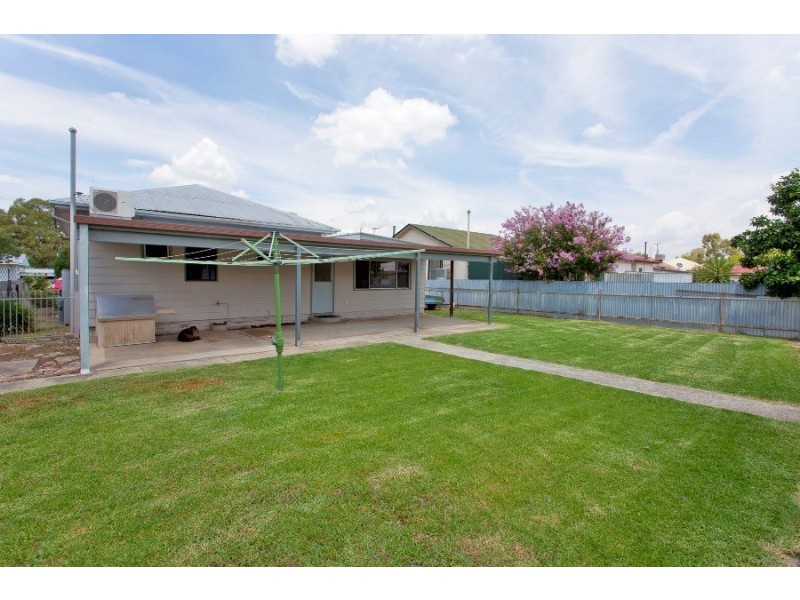 471 Griffith Road, Lavington NSW 2641