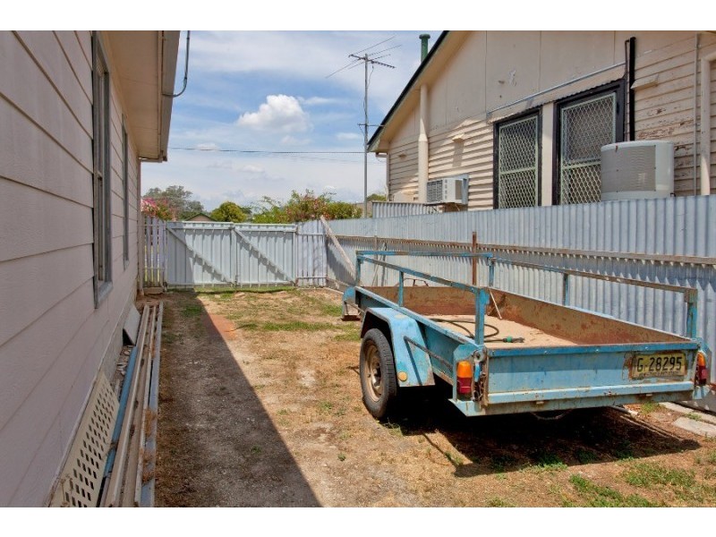 471 Griffith Road, Lavington NSW 2641