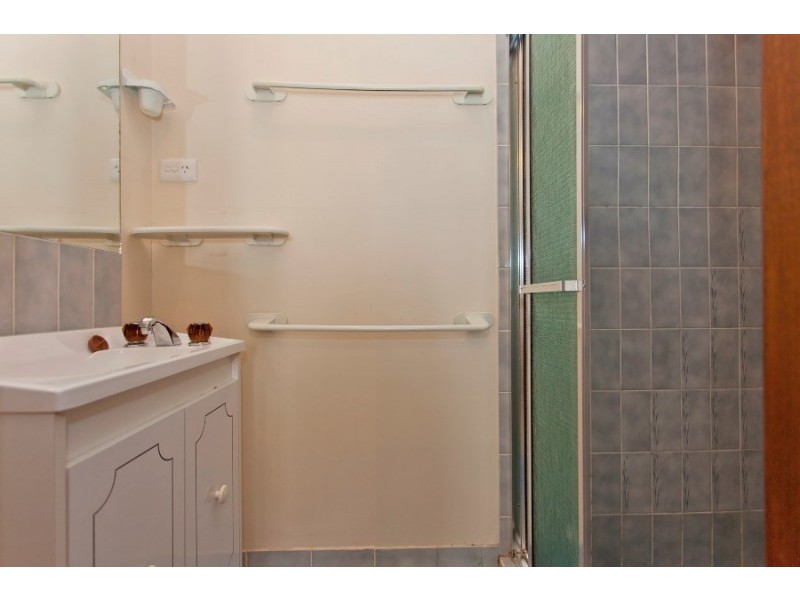 1/26 Wentworth Court, Lavington NSW 2641