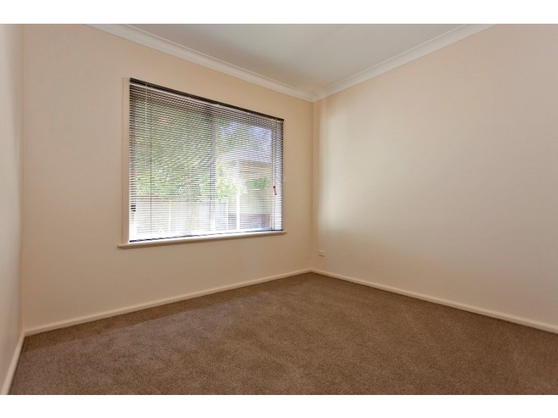 4/328 Eden Street, Lavington NSW 2641