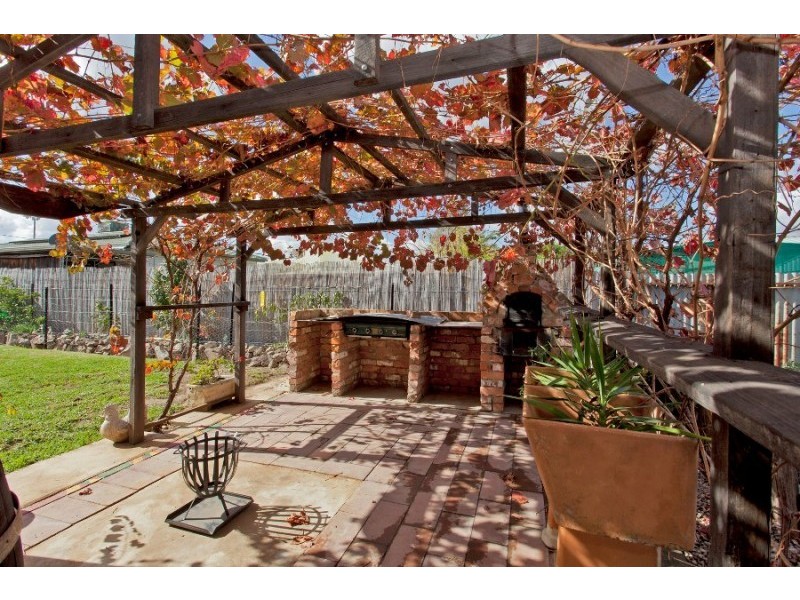 215 Andrews Street, East Albury NSW 2640