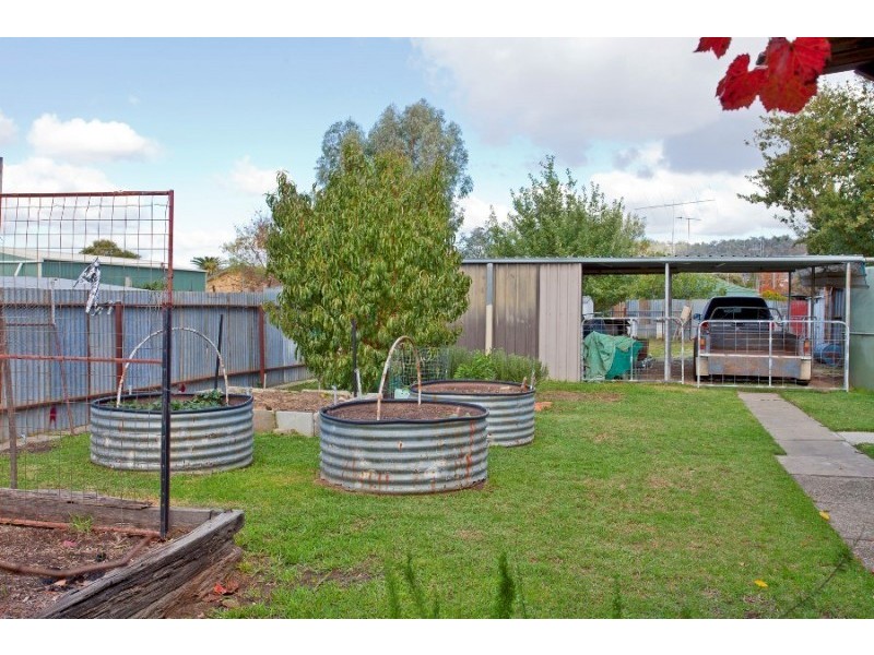 215 Andrews Street, East Albury NSW 2640