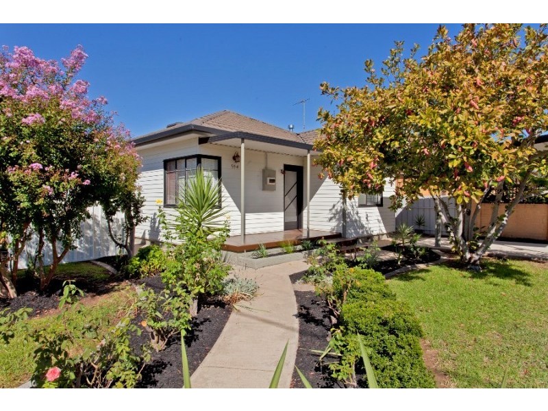 3/595 Kemp Street, Lavington NSW 2641