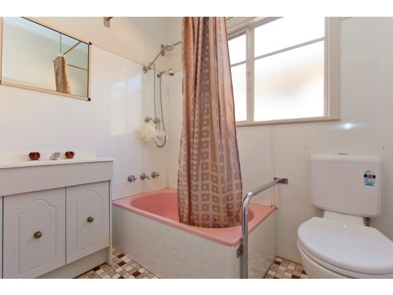 3/595 Kemp Street, Lavington NSW 2641