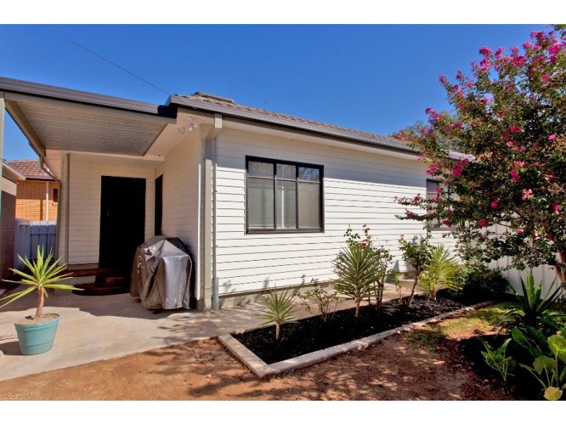 3/595 Kemp Street, Lavington NSW 2641