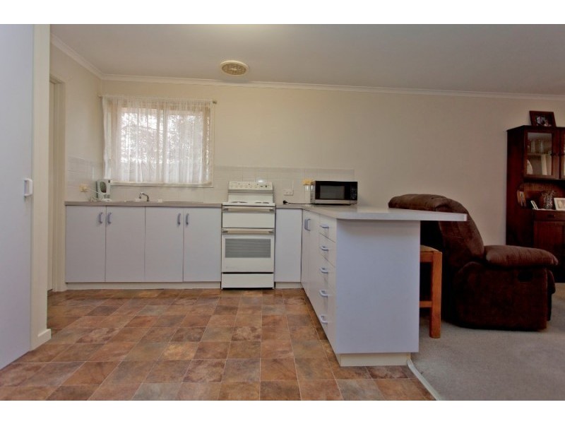 5/5 Amalfi Drive, Lavington NSW 2641
