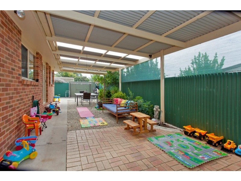 2/412 Tumgarra Place, Lavington NSW 2641
