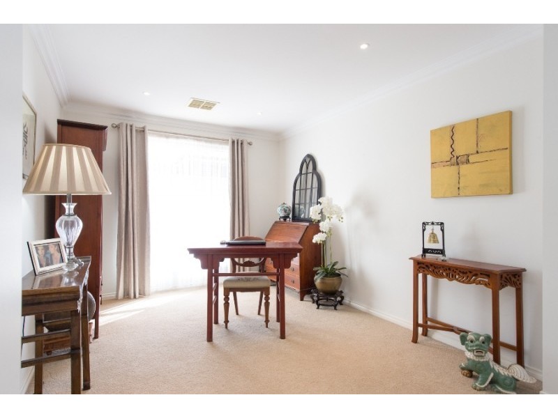 18 Firetail Street, Thurgoona NSW 2640