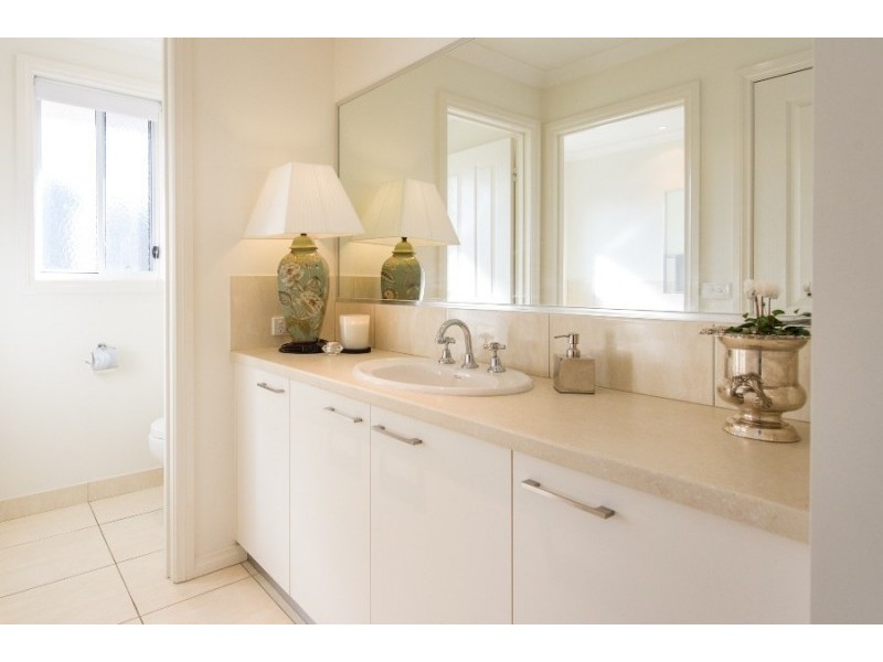 18 Firetail Street, Thurgoona NSW 2640