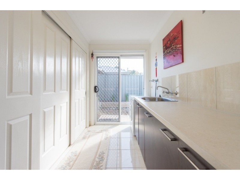 18 Firetail Street, Thurgoona NSW 2640