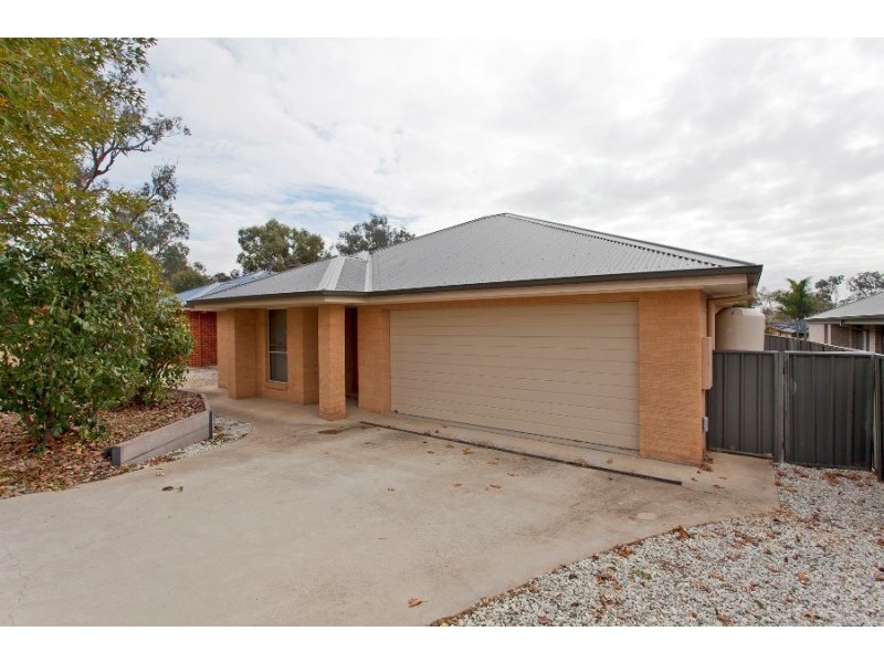 1/105 Whitebox Circuit, Thurgoona NSW 2640