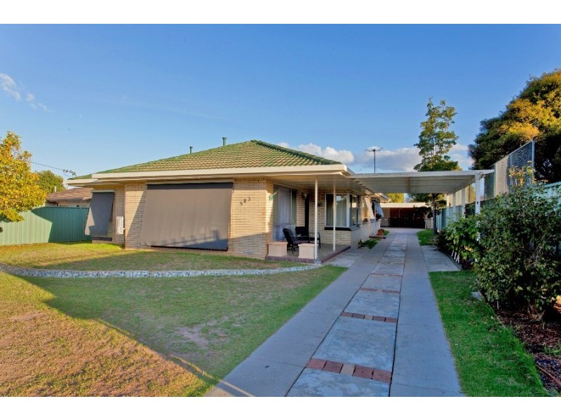 583 Cattlin Avenue, North Albury NSW 2640