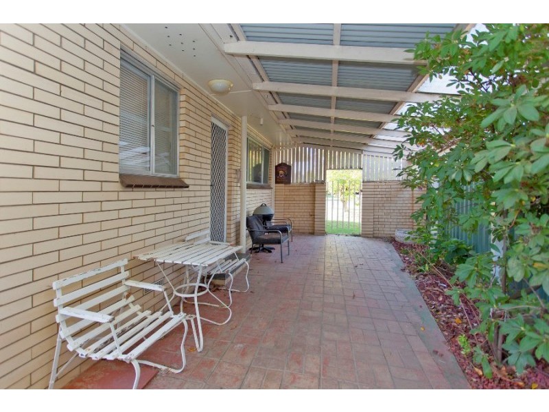 583 Cattlin Avenue, North Albury NSW 2640