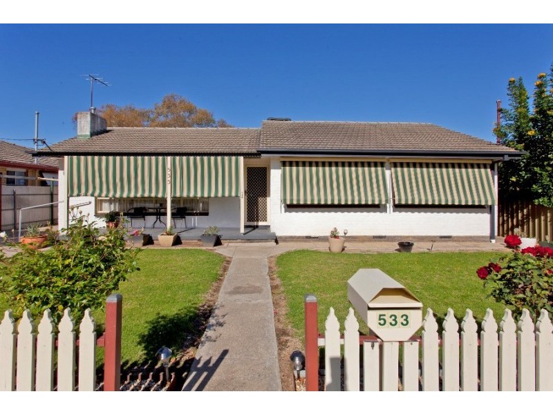 533 Williams Street, Lavington NSW 2641