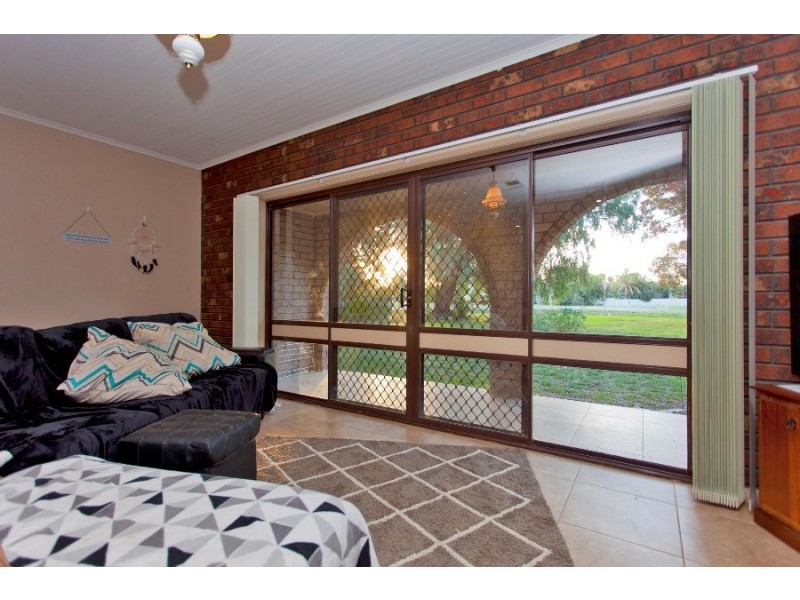 162 Hoddle Street, Howlong NSW 2643
