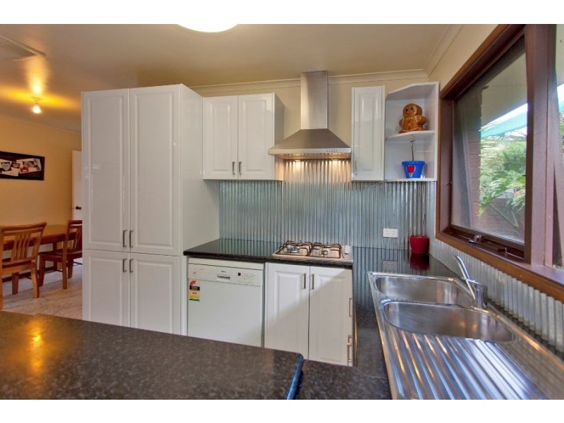 658 Pearsall Street, Lavington NSW 2641