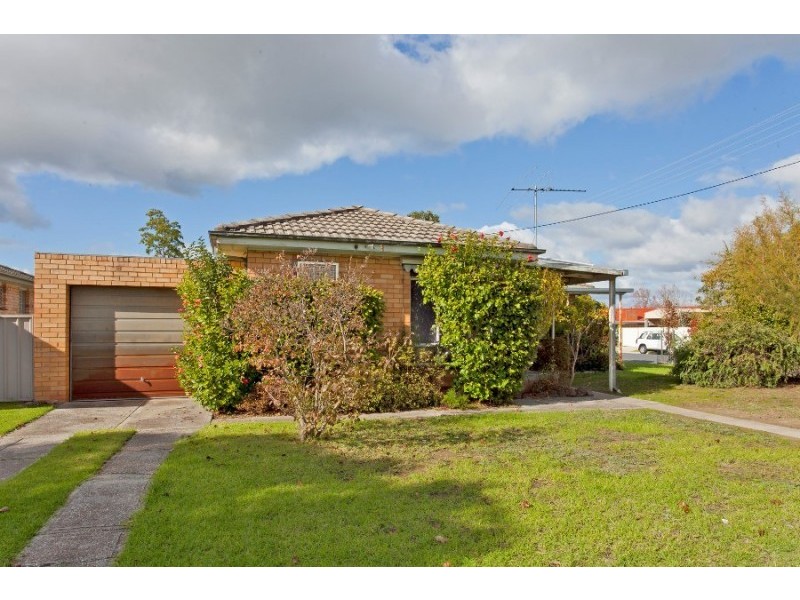 350 Dick Road, Lavington NSW 2641