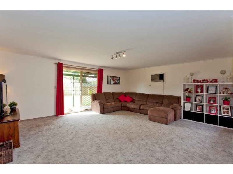 2/472 Heriot Street, Lavington NSW 2641