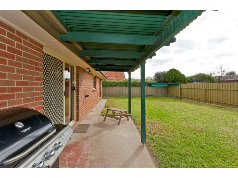 2/472 Heriot Street, Lavington NSW 2641