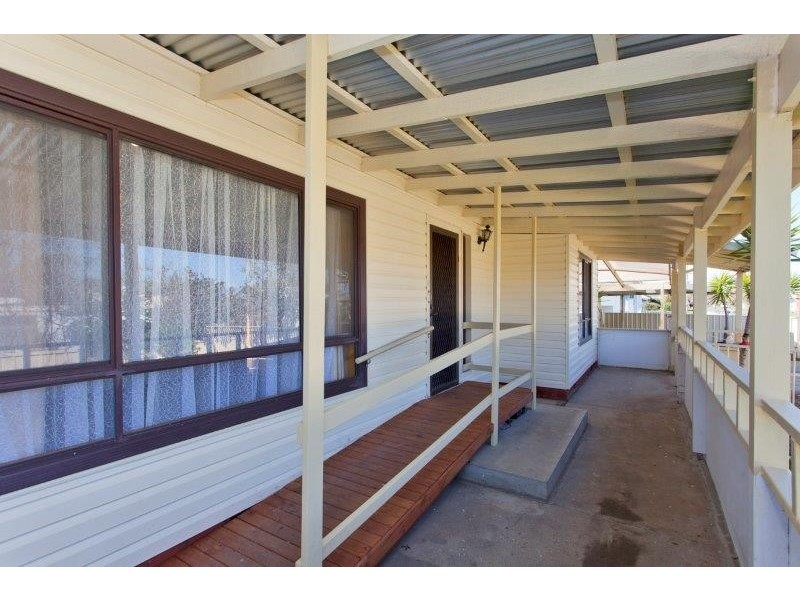 1004 Barooga Street, North Albury NSW 2640