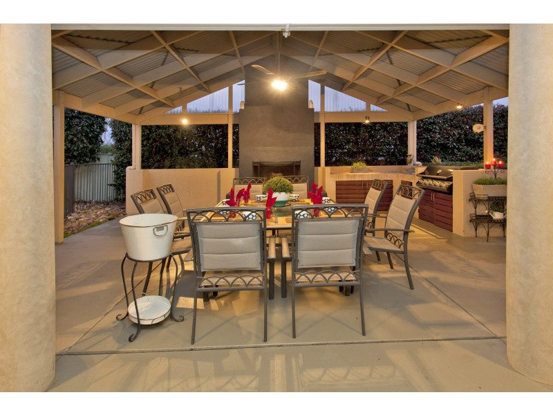 28 Heppner Court, Thurgoona NSW 2640