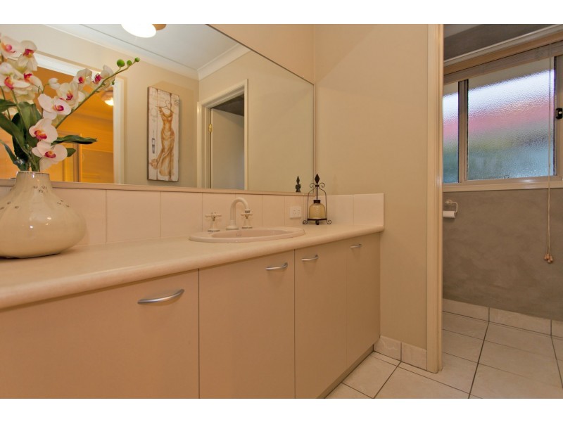 28 Heppner Court, Thurgoona NSW 2640