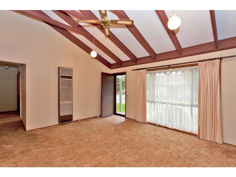 1/425 Bevan Street, Lavington NSW 2641