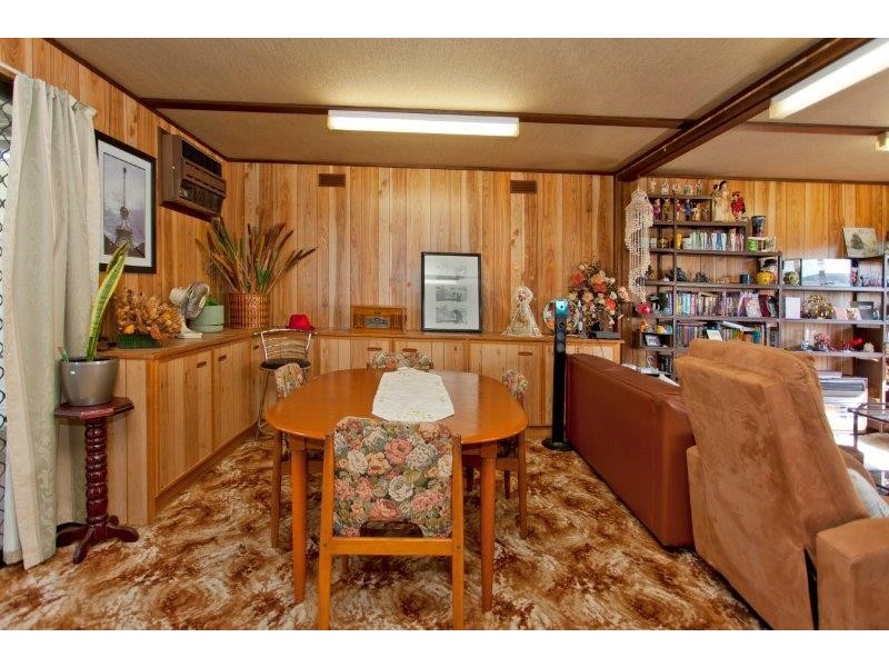 514 Munro Street, Lavington NSW 2641