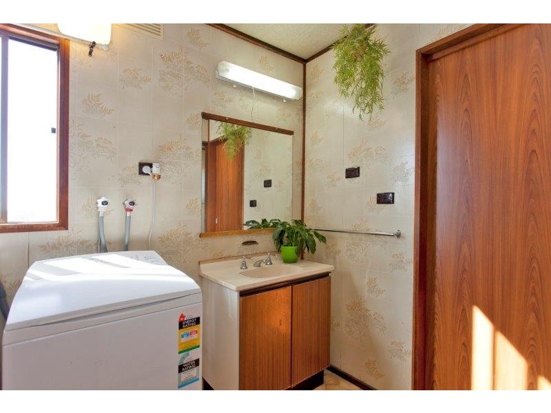 514 Munro Street, Lavington NSW 2641