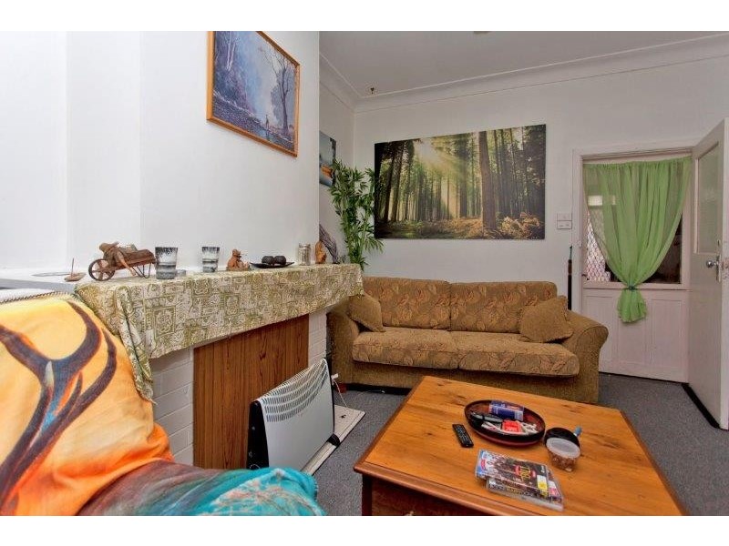 1 & 2/431 Bevan Street, Lavington NSW 2641