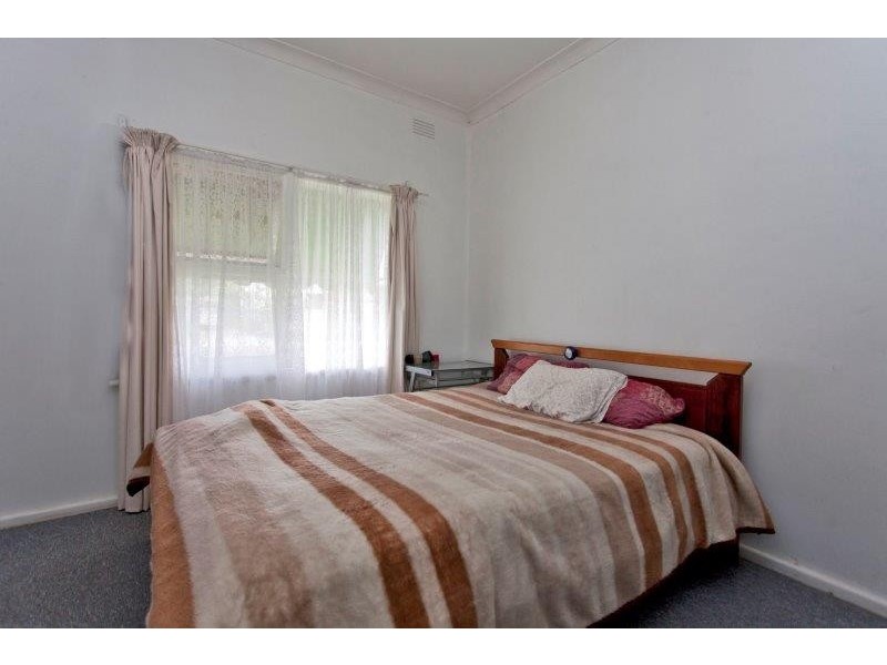 1 & 2/431 Bevan Street, Lavington NSW 2641