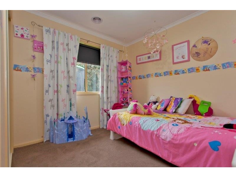 38 Meyer Place, Thurgoona NSW 2640