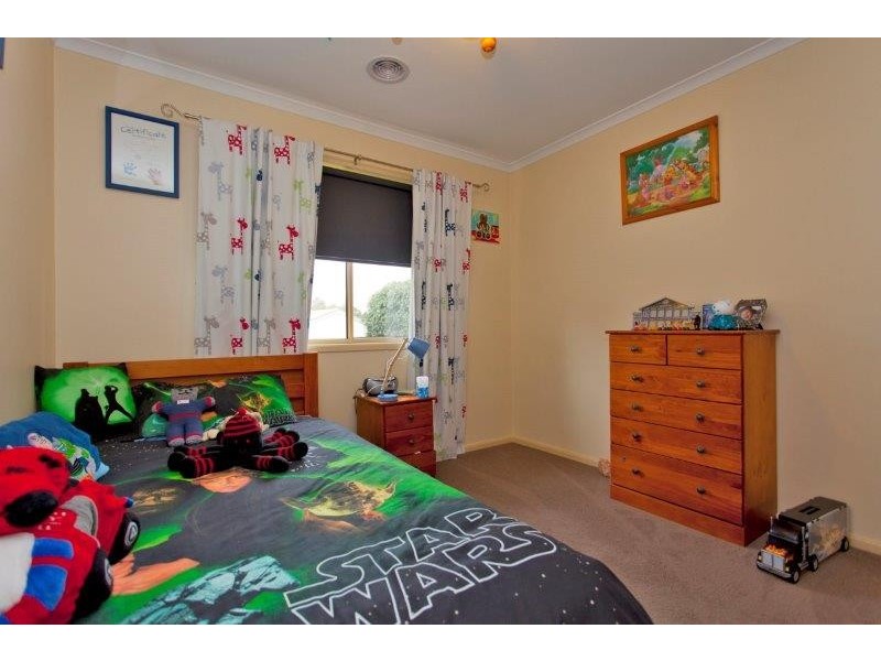 38 Meyer Place, Thurgoona NSW 2640