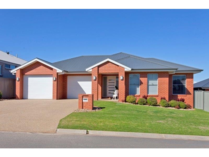 153 Whitebox Circuit, Thurgoona NSW 2640