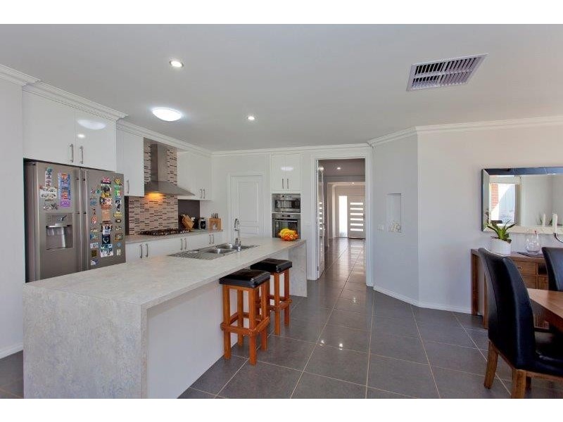 153 Whitebox Circuit, Thurgoona NSW 2640
