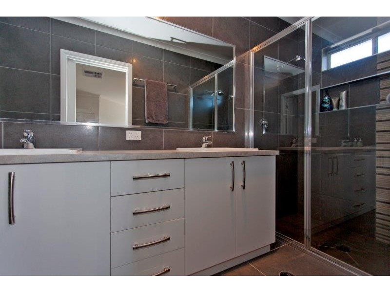 153 Whitebox Circuit, Thurgoona NSW 2640