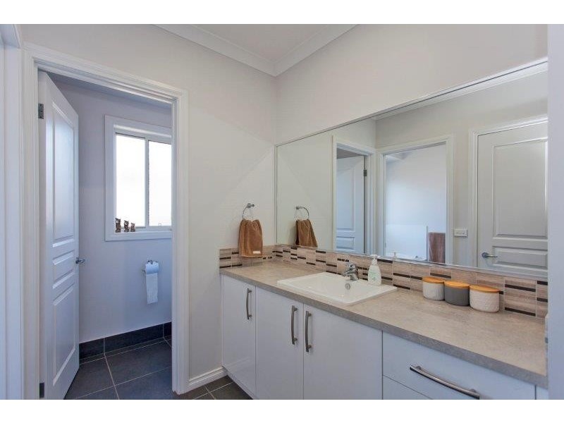 153 Whitebox Circuit, Thurgoona NSW 2640