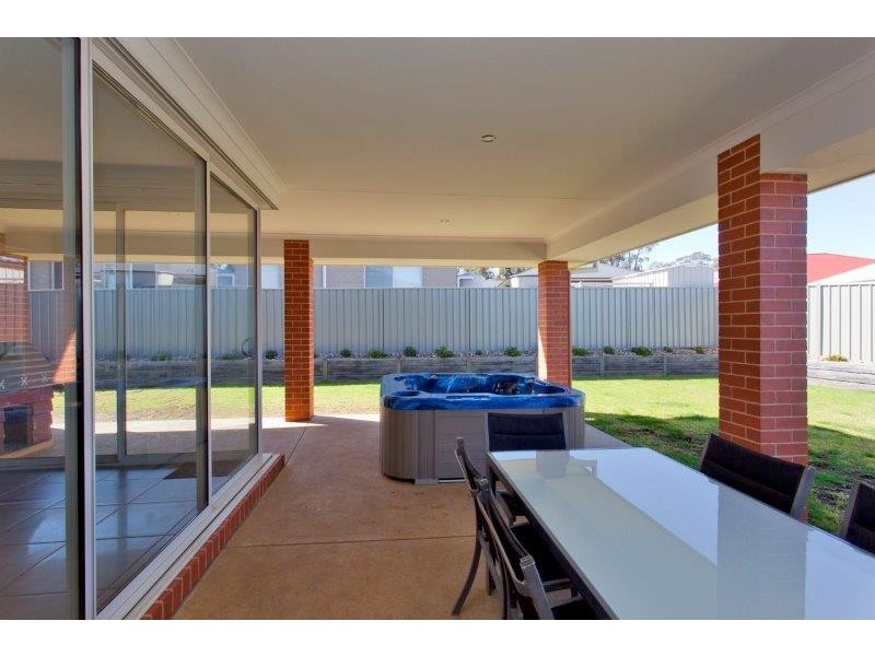 153 Whitebox Circuit, Thurgoona NSW 2640