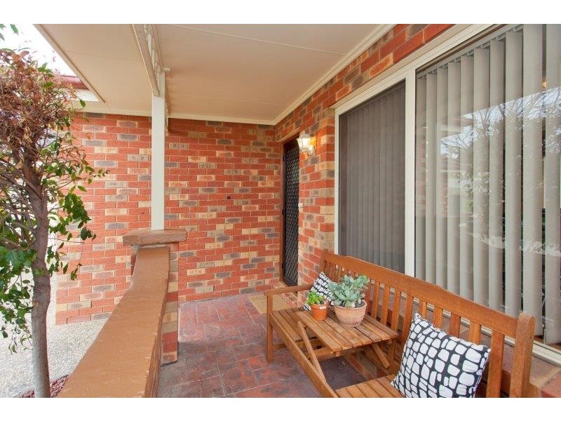1/6 Southernview Drive, West Albury NSW 2640