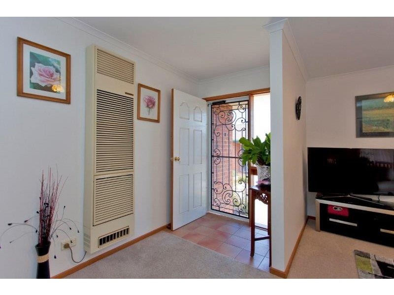 1/853 Emerson Street, West Albury NSW 2640