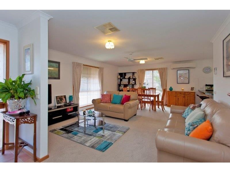 1/853 Emerson Street, West Albury NSW 2640