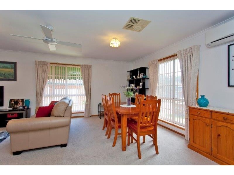 1/853 Emerson Street, West Albury NSW 2640