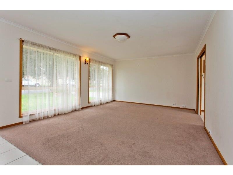 491 Hall Avenue, Lavington NSW 2641
